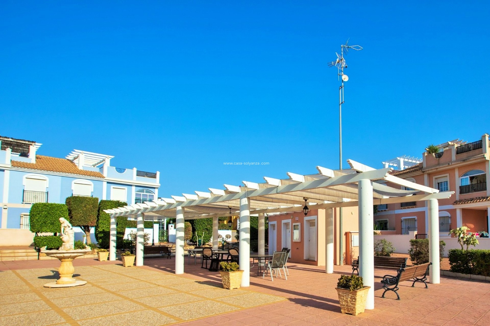 Resale - Villa - Cabo Roig