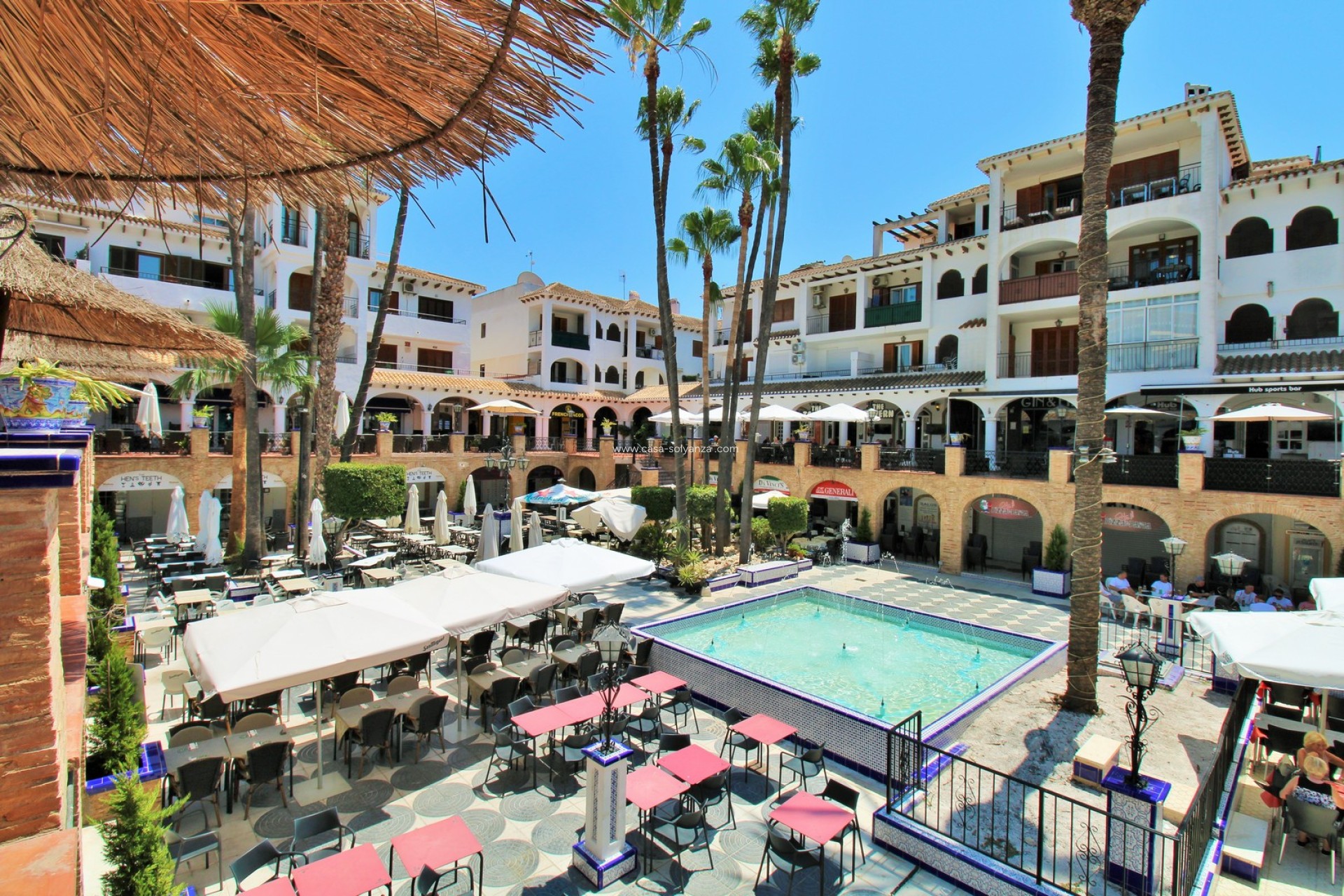 Resale - Villa - Cabo Roig