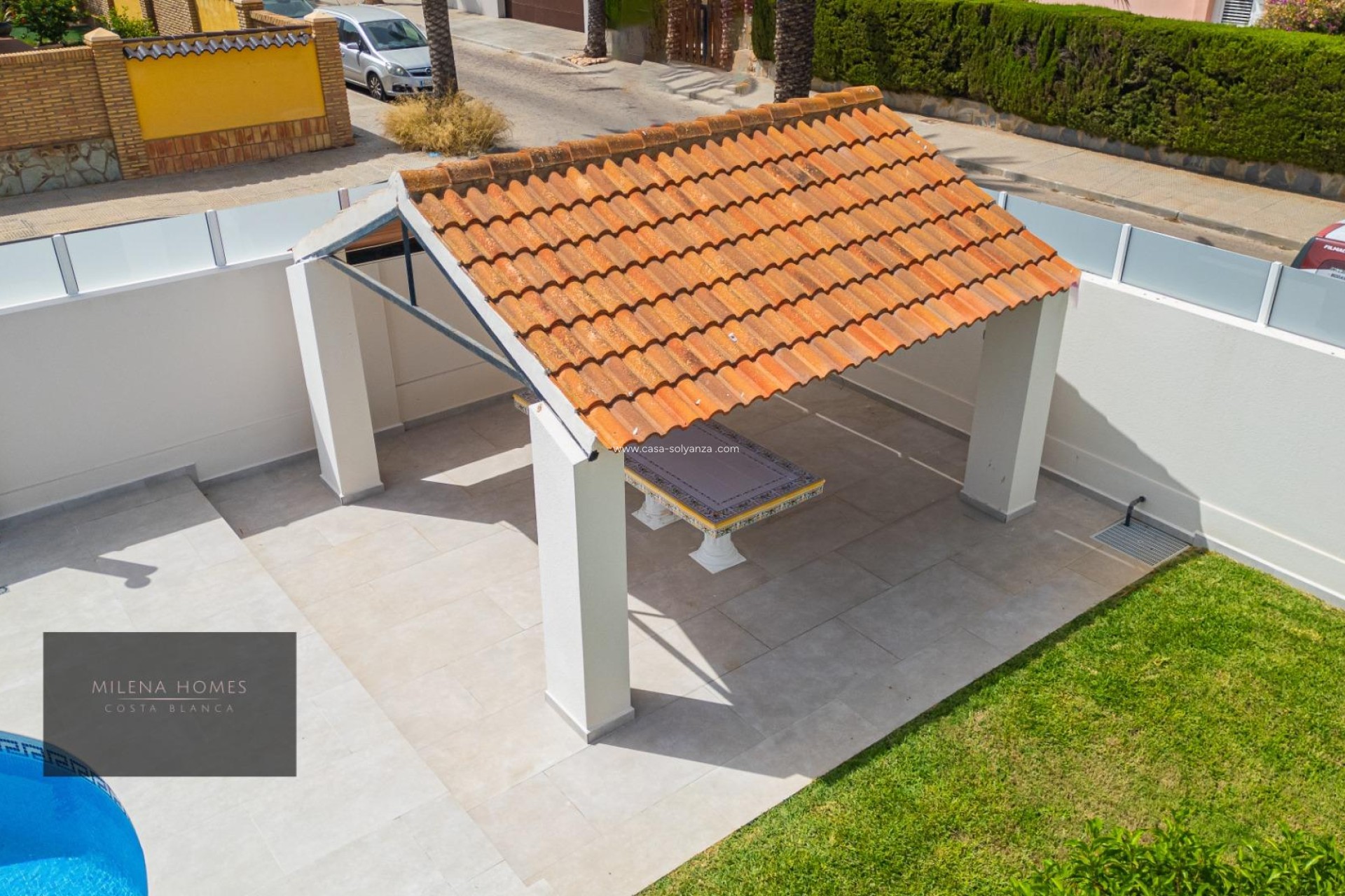 Resale - Villa - Cabo Roig