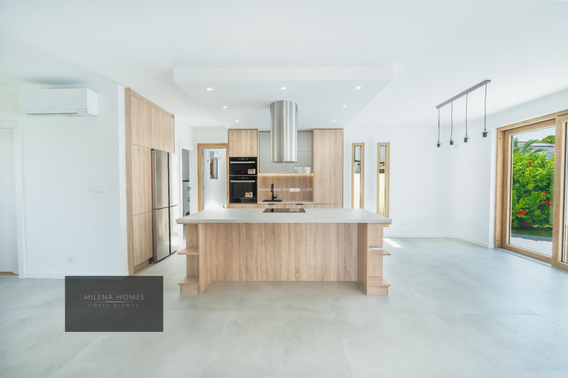 Resale - Villa - Cabo Roig