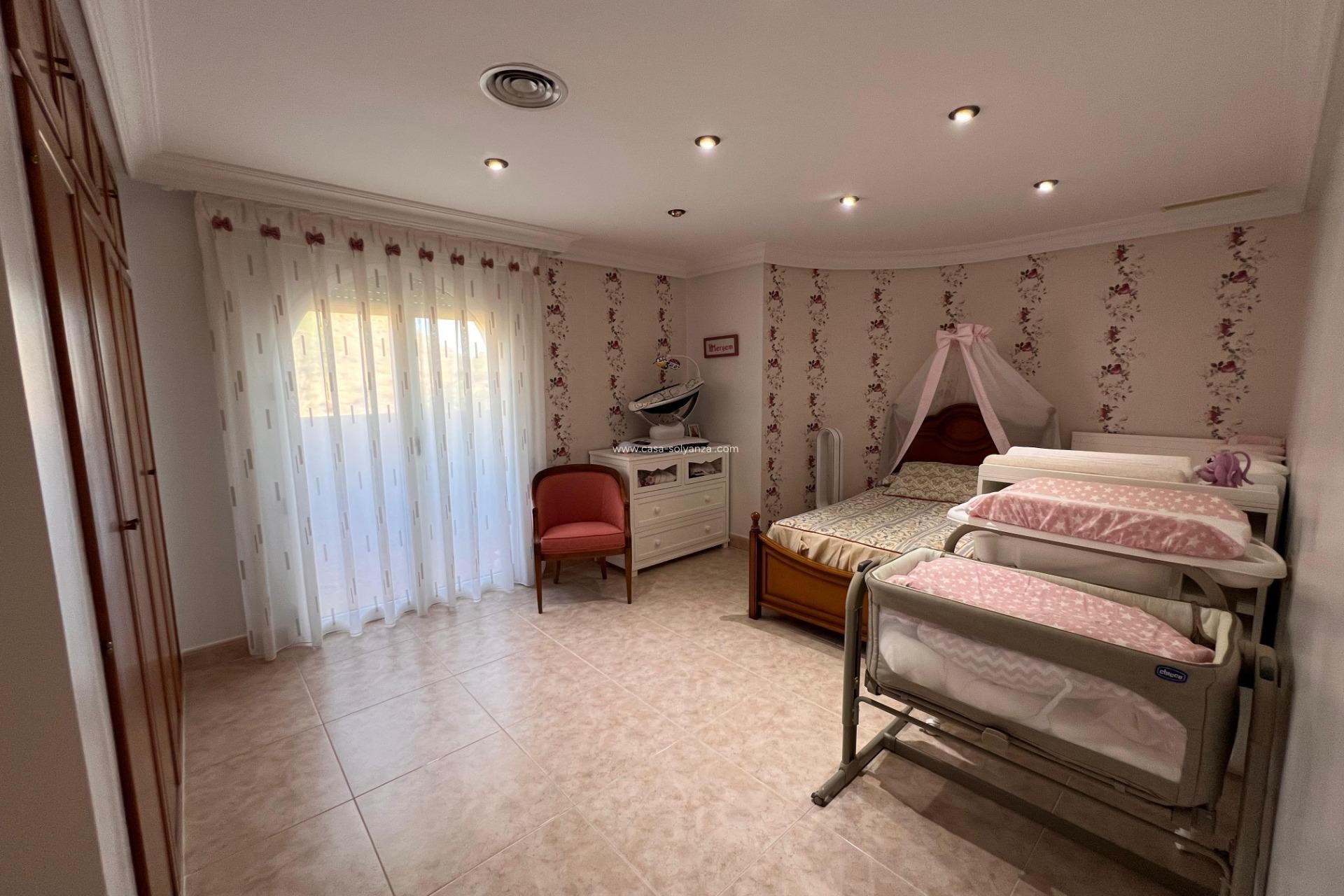 Resale - Villa - Callosa de Segura - Callosa De Segura