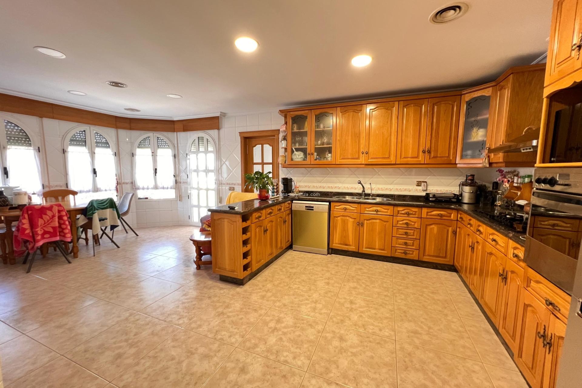 Resale - Villa - Callosa de Segura - Callosa De Segura