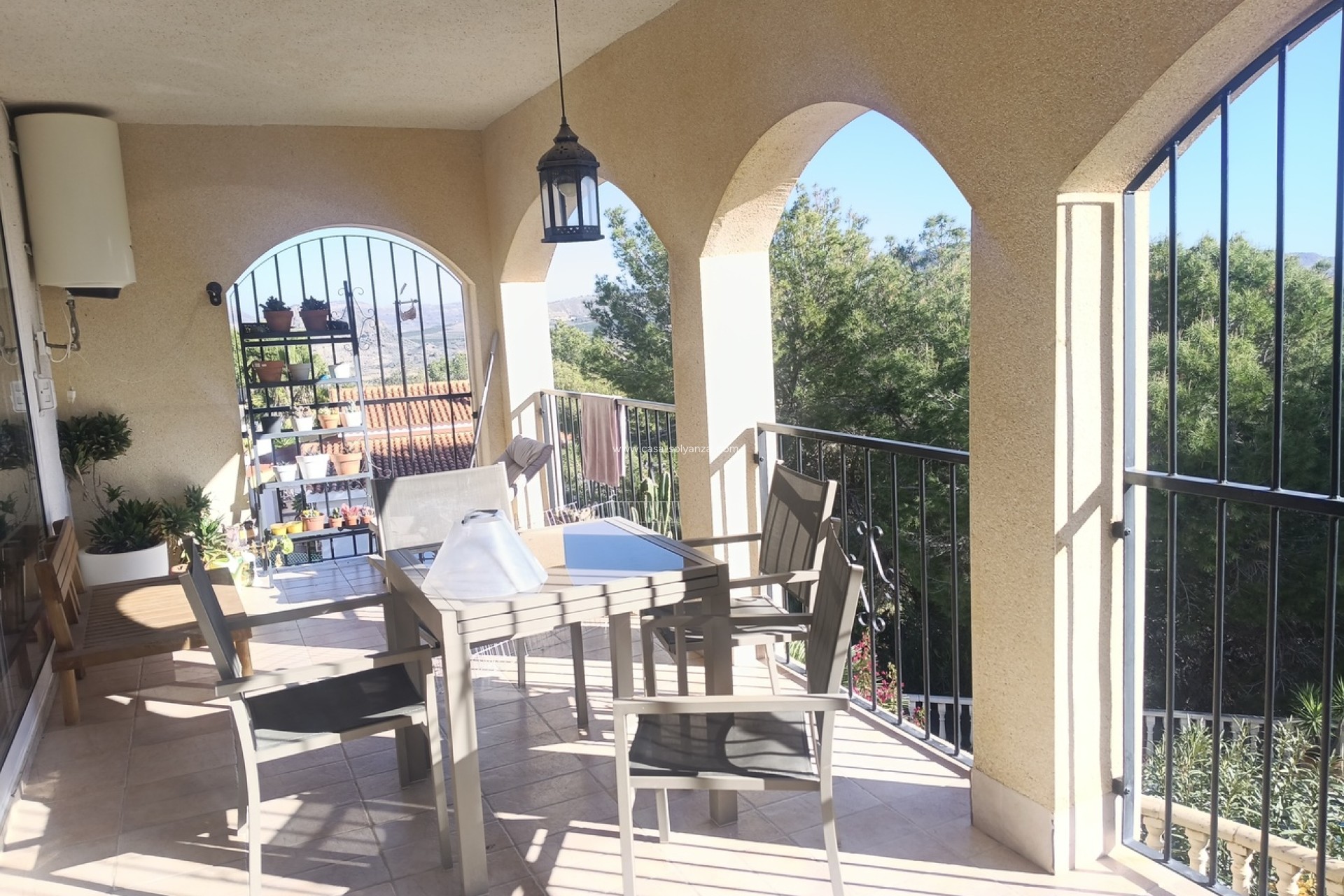 Resale - Villa - Canadas De San Pedro - Inland