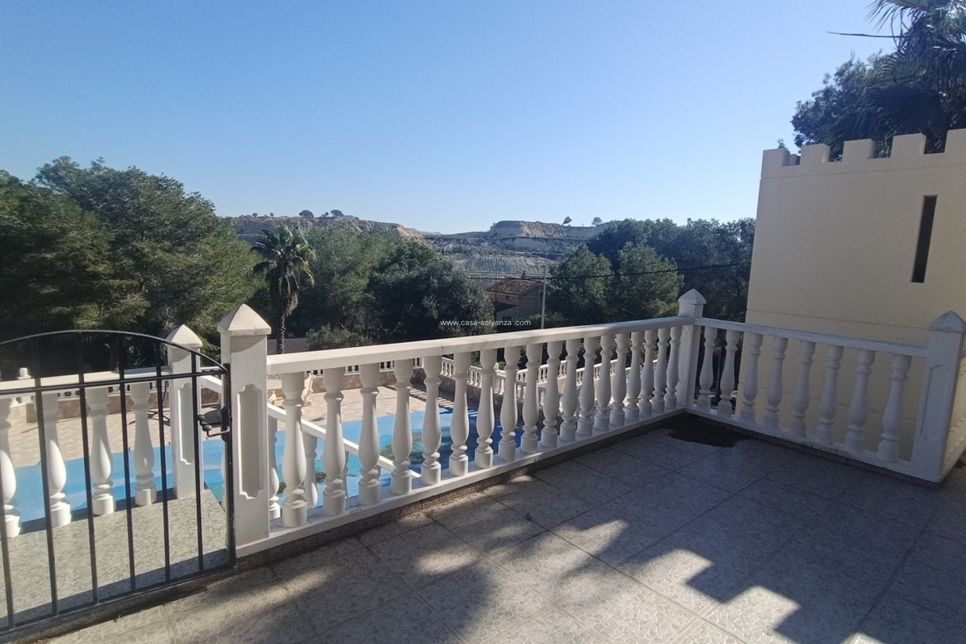 Resale - Villa - Canadas De San Pedro - Inland