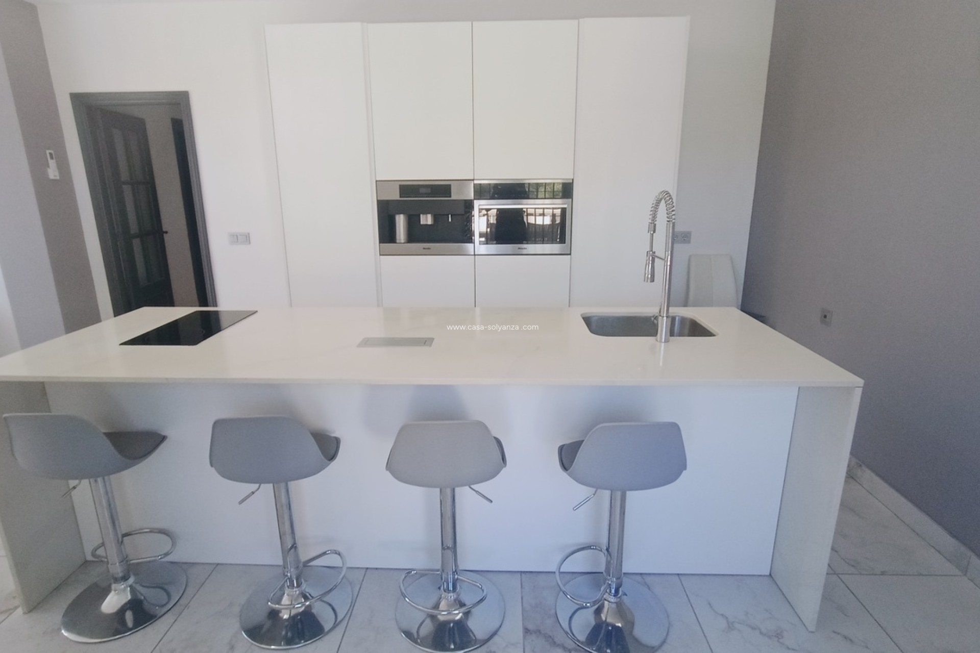 Resale - Villa - Canadas De San Pedro - Inland