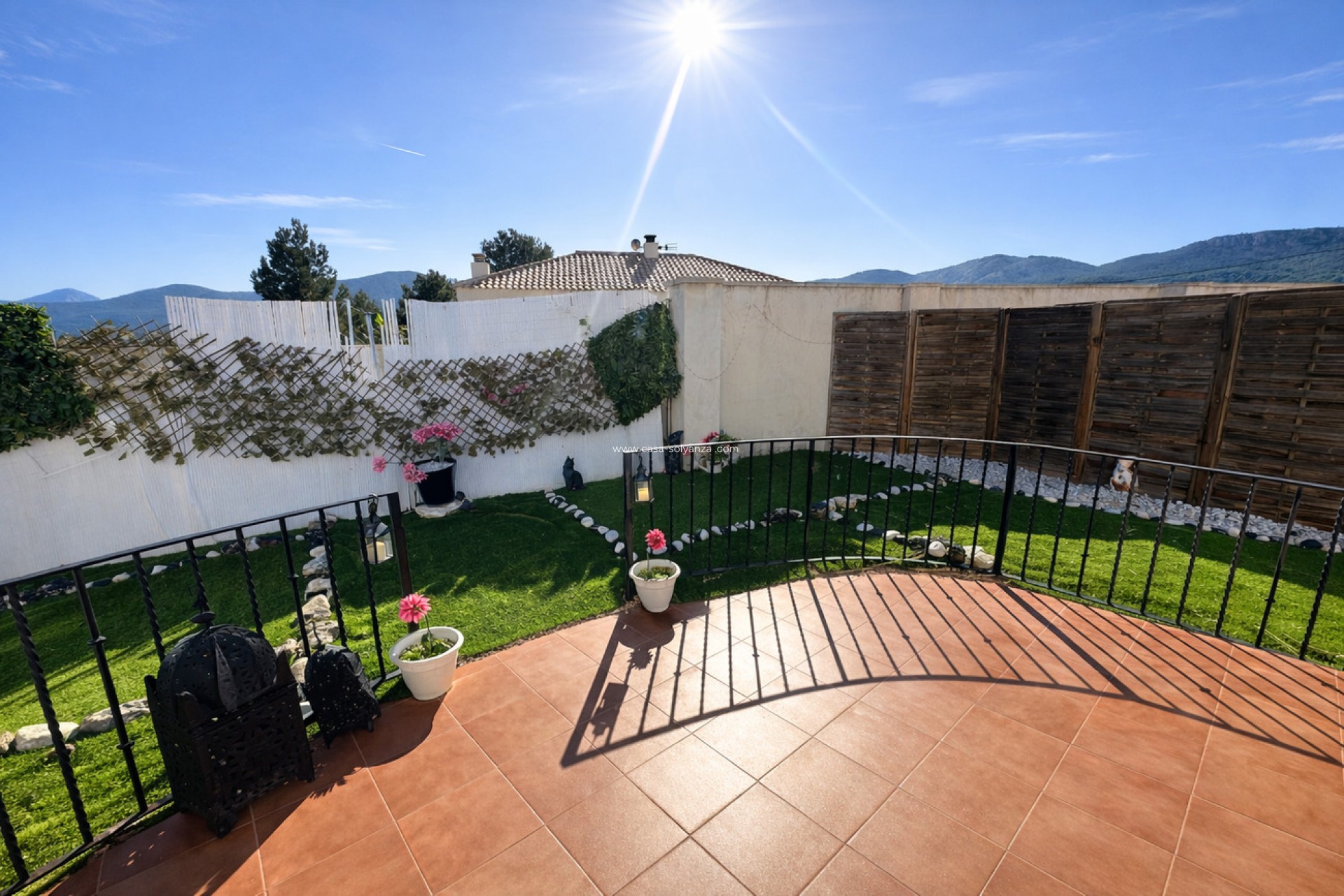 Resale - Villa - Castalla - Costa Blanca