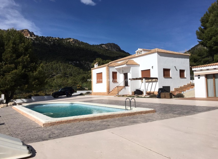 Resale - Villa - Castalla - Inland