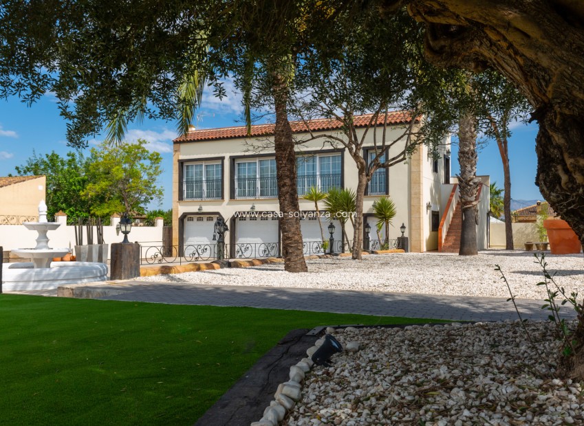 Resale - Villa - Catral - 0