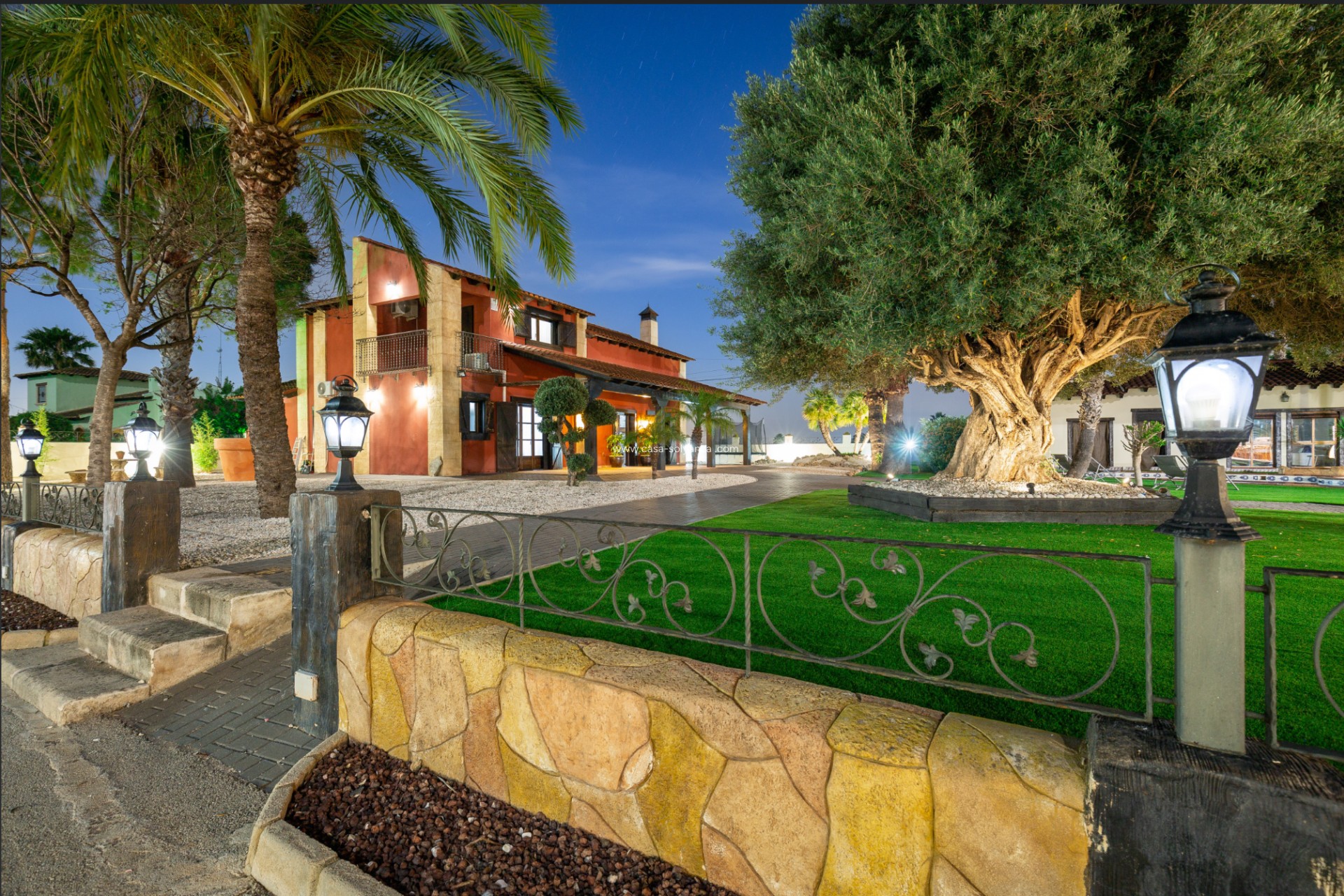 Resale - Villa - Catral - 0