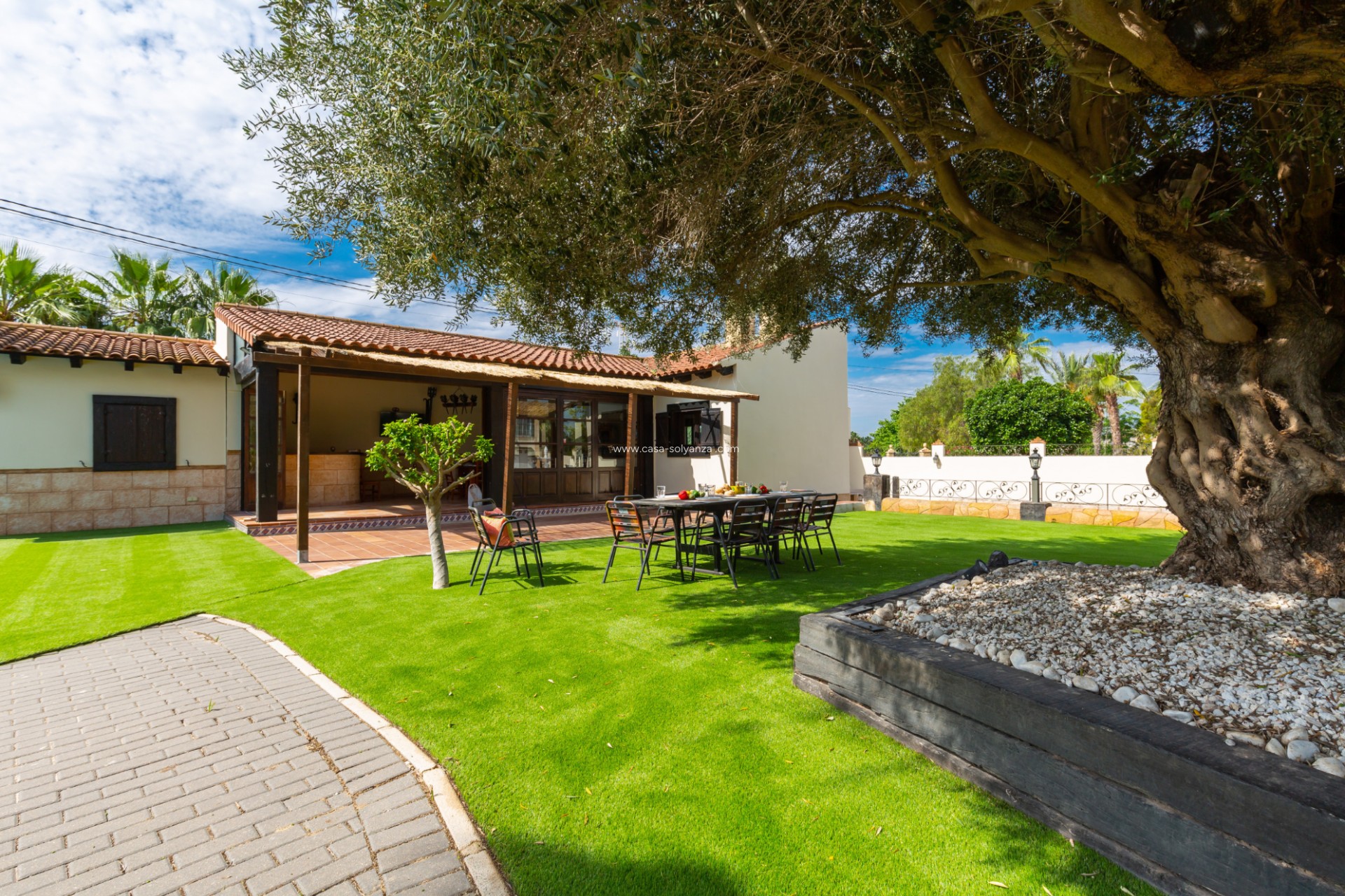 Resale - Villa - Catral - 0