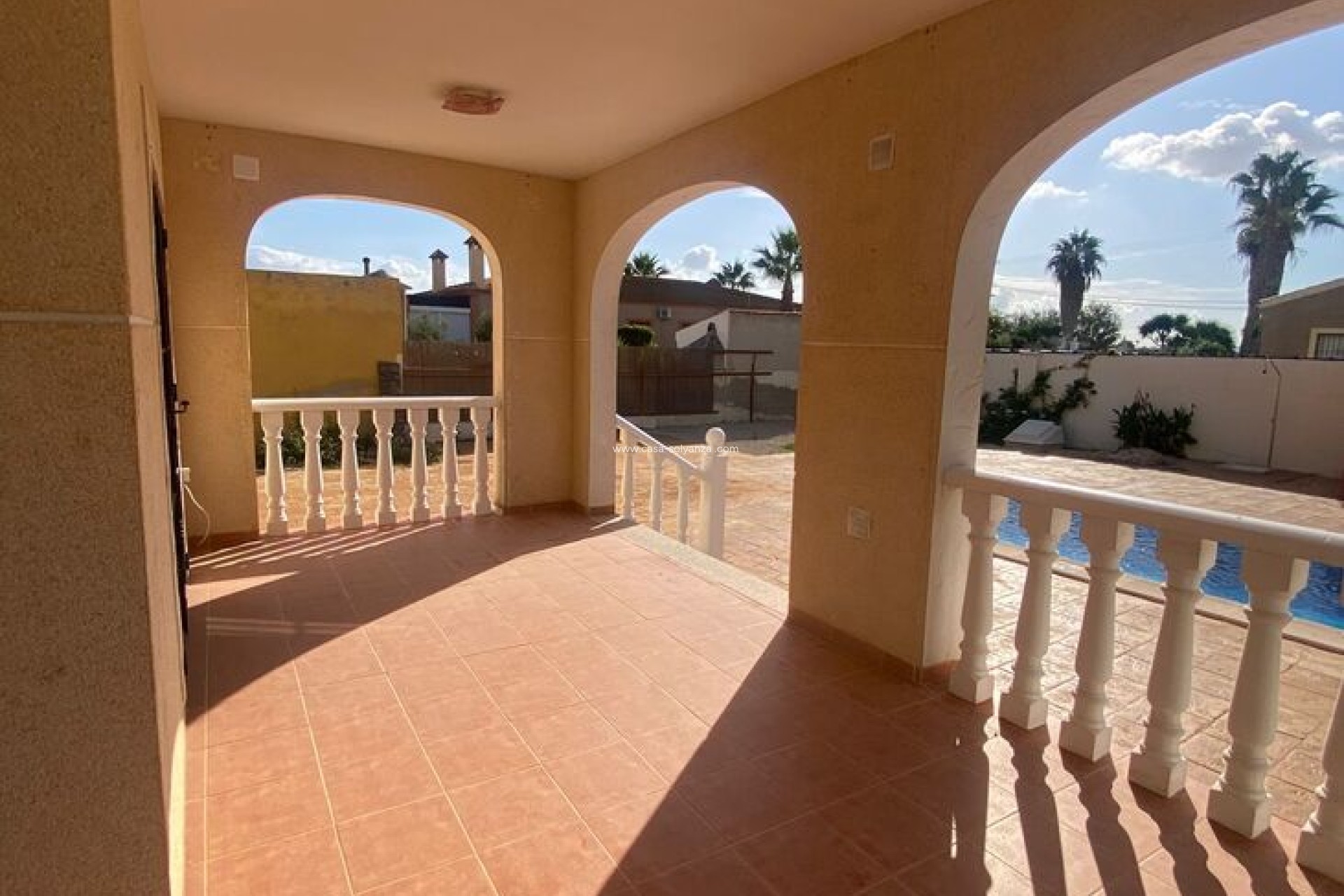 Resale - Villa - Catral - Costa Blanca