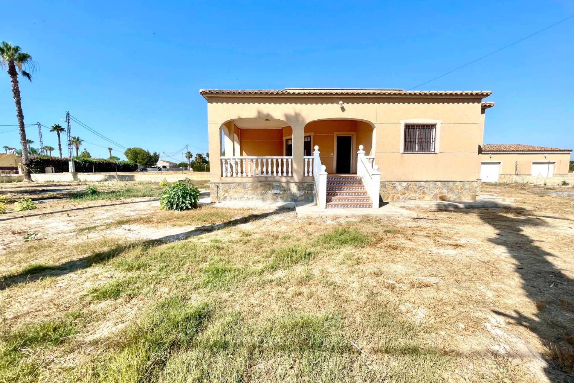 Resale - Villa - Catral - Costa Blanca