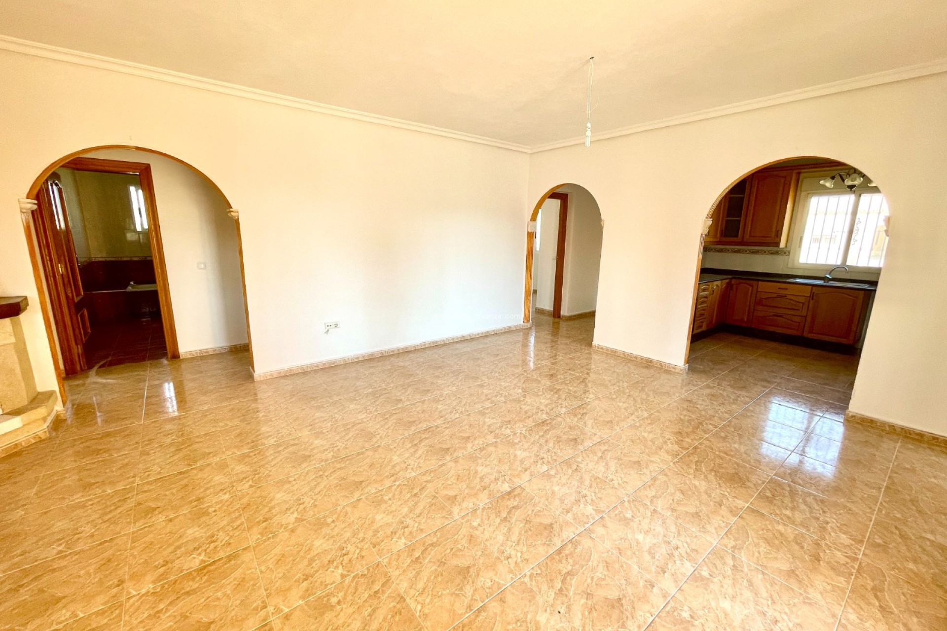Resale - Villa - Catral - Costa Blanca