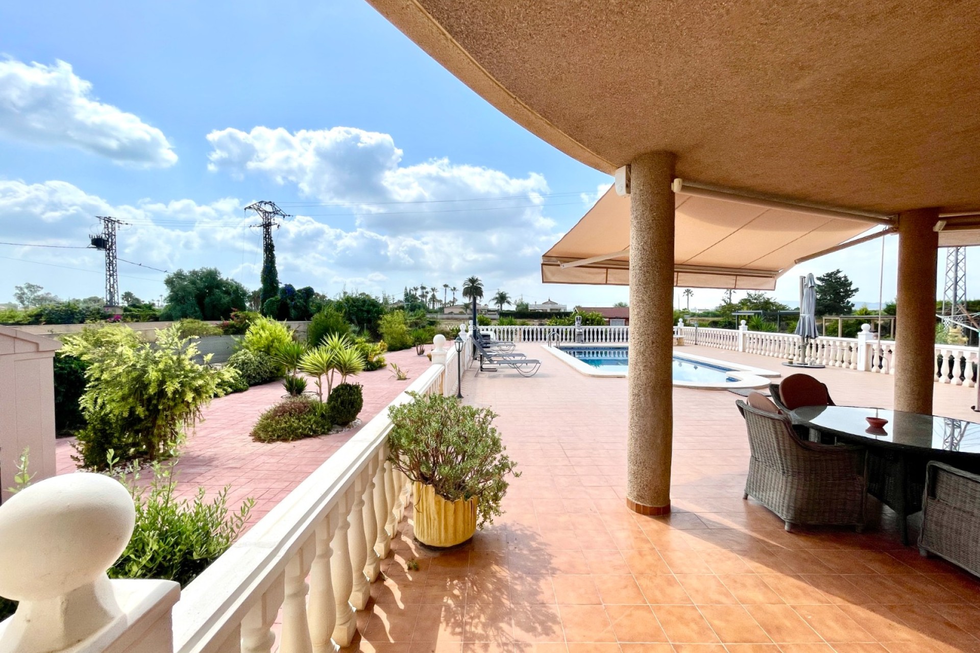 Resale - Villa - Catral - Costa Blanca