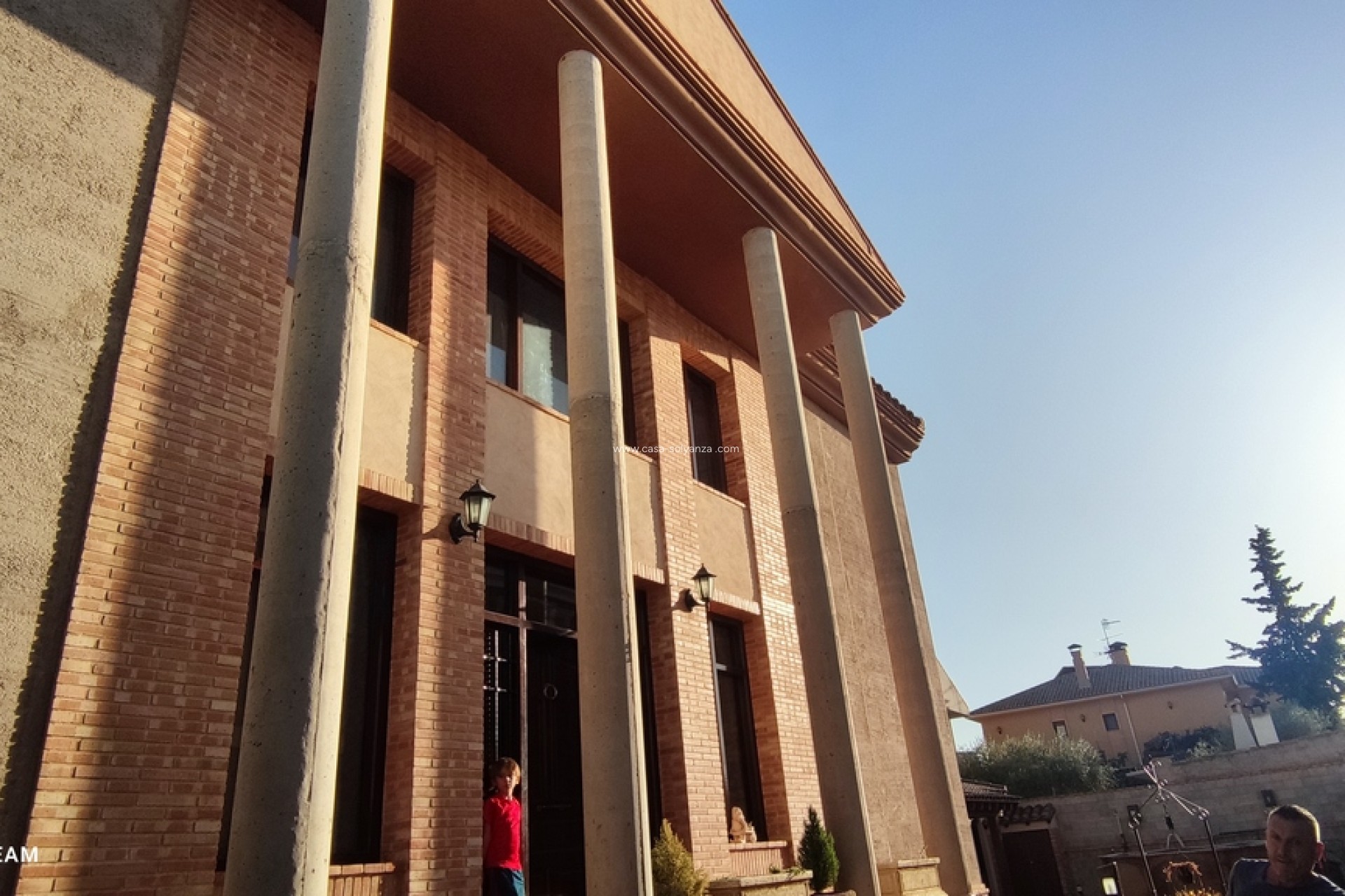 Resale - Villa - Caudete