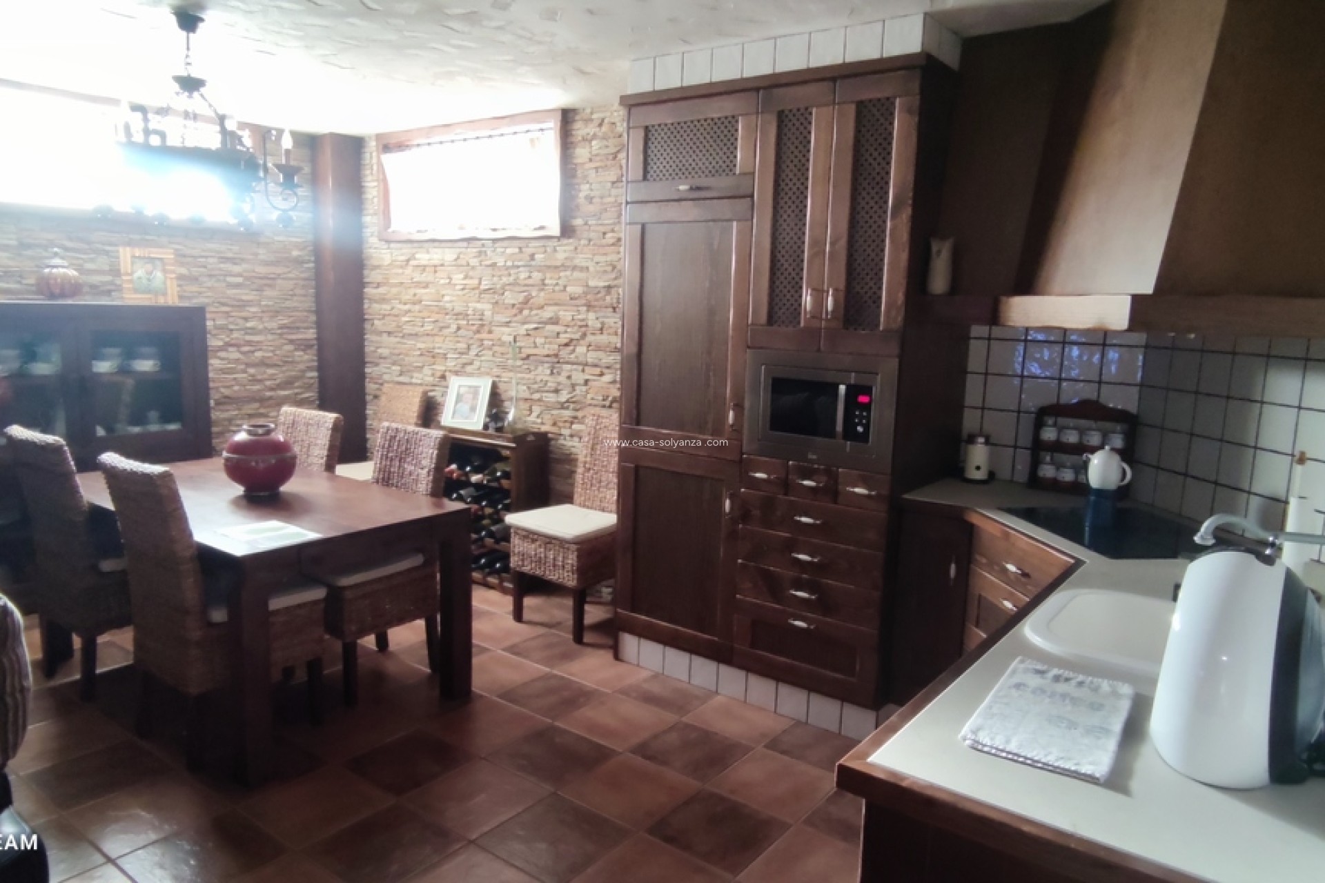 Resale - Villa - Caudete