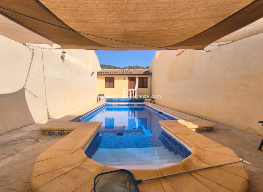 Resale - Villa - Chinorlet - Inland