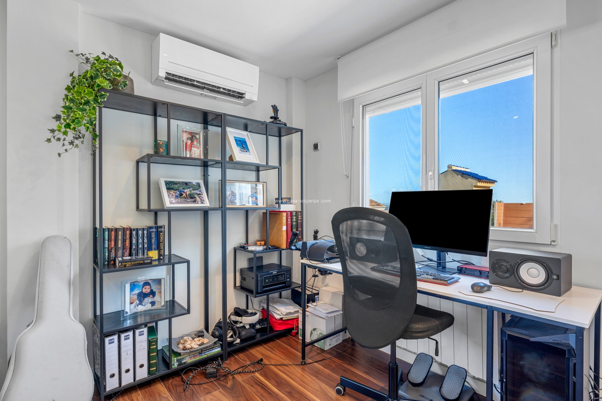 Resale - Villa - Ciudad De Las Comunicaciones - Costa Blanca