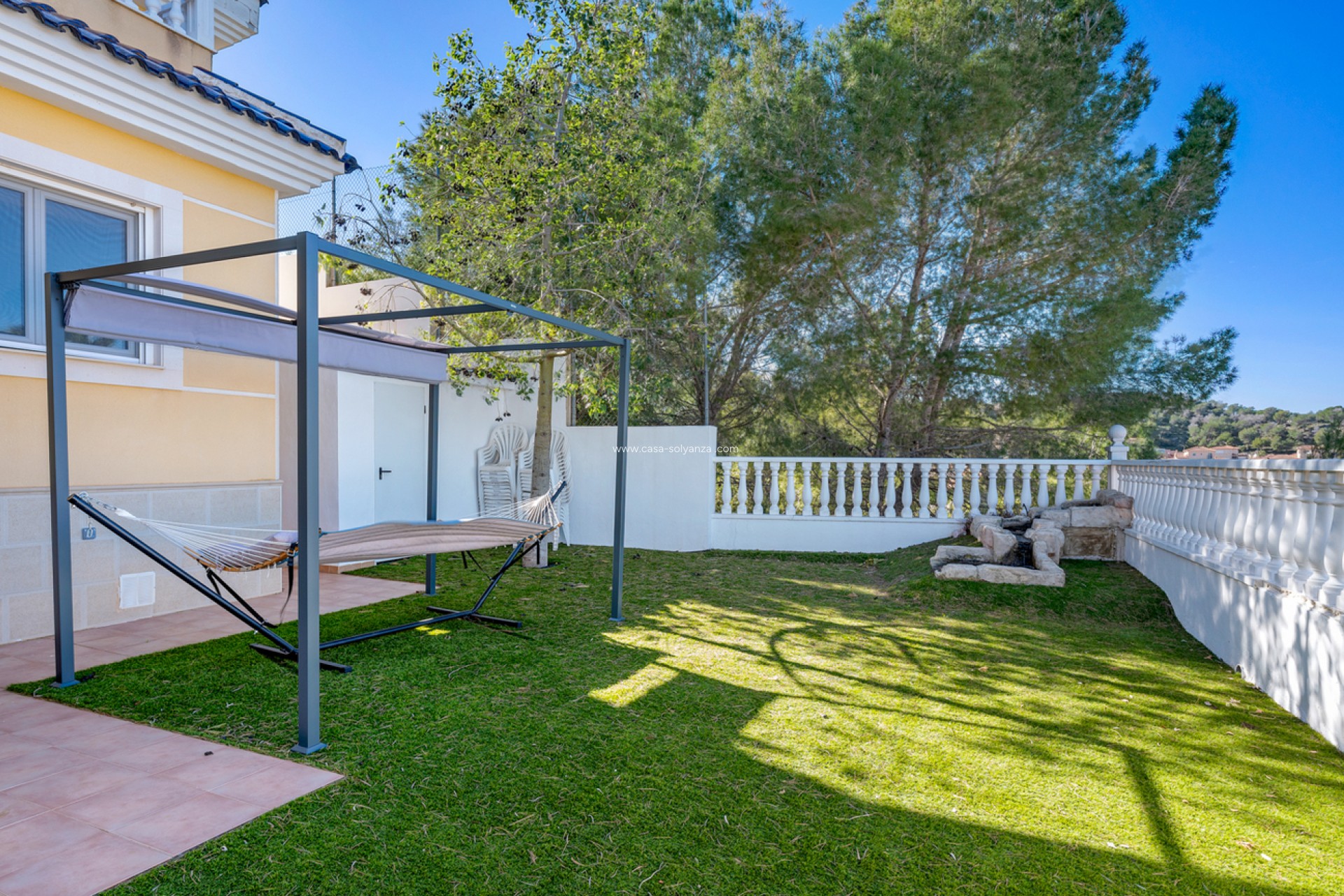 Resale - Villa - Ciudad De Las Comunicaciones - Costa Blanca