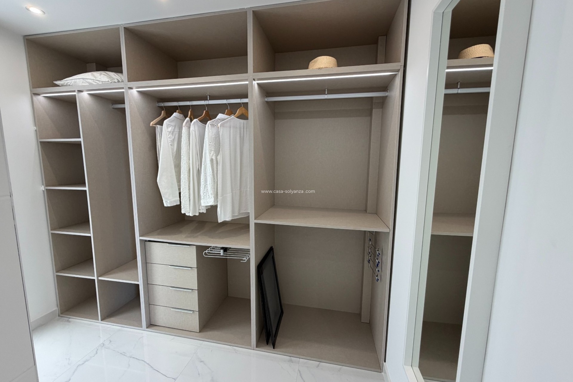 Resale - Villa - Ciudad Quesada - La Laguna