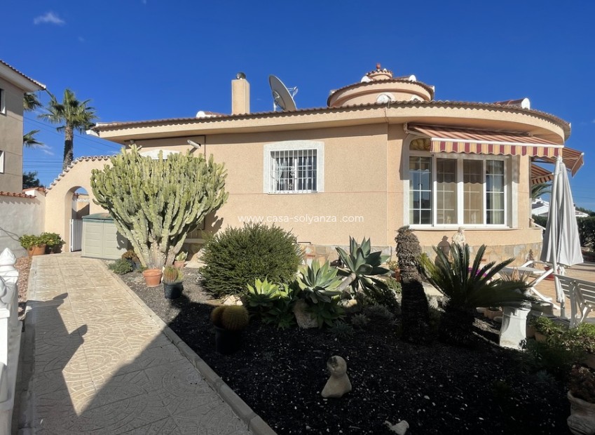 Resale - Villa - Ciudad Quesada (Rojales) - 0