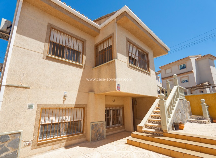 Resale - Villa - Ciudad Quesada - Rojales