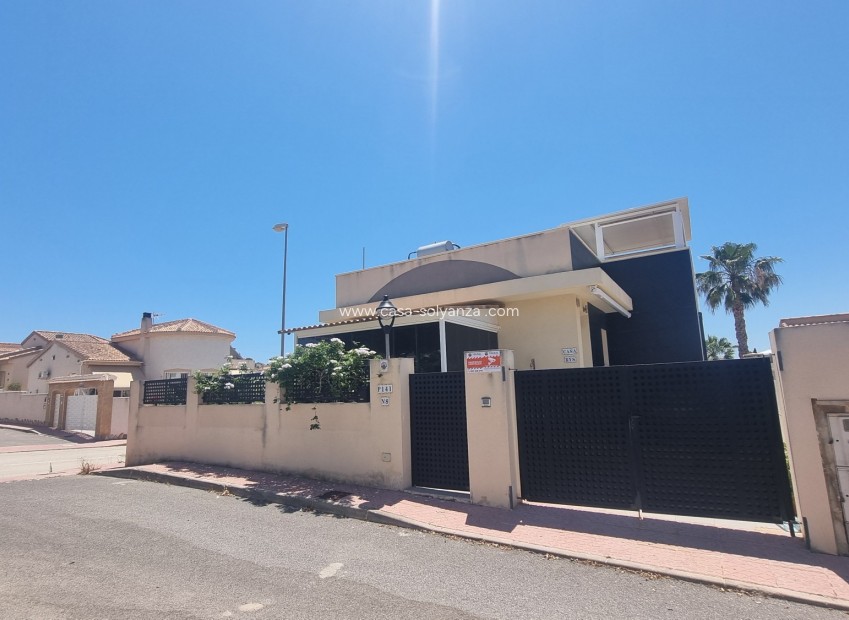 Resale - Villa - Ciudad Quesada