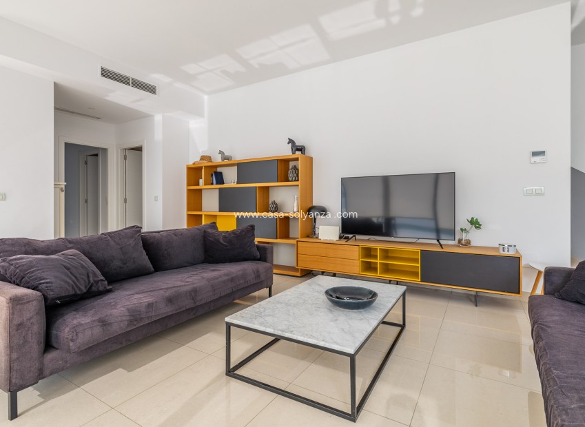 Resale - Villa - Ciudad Quesada