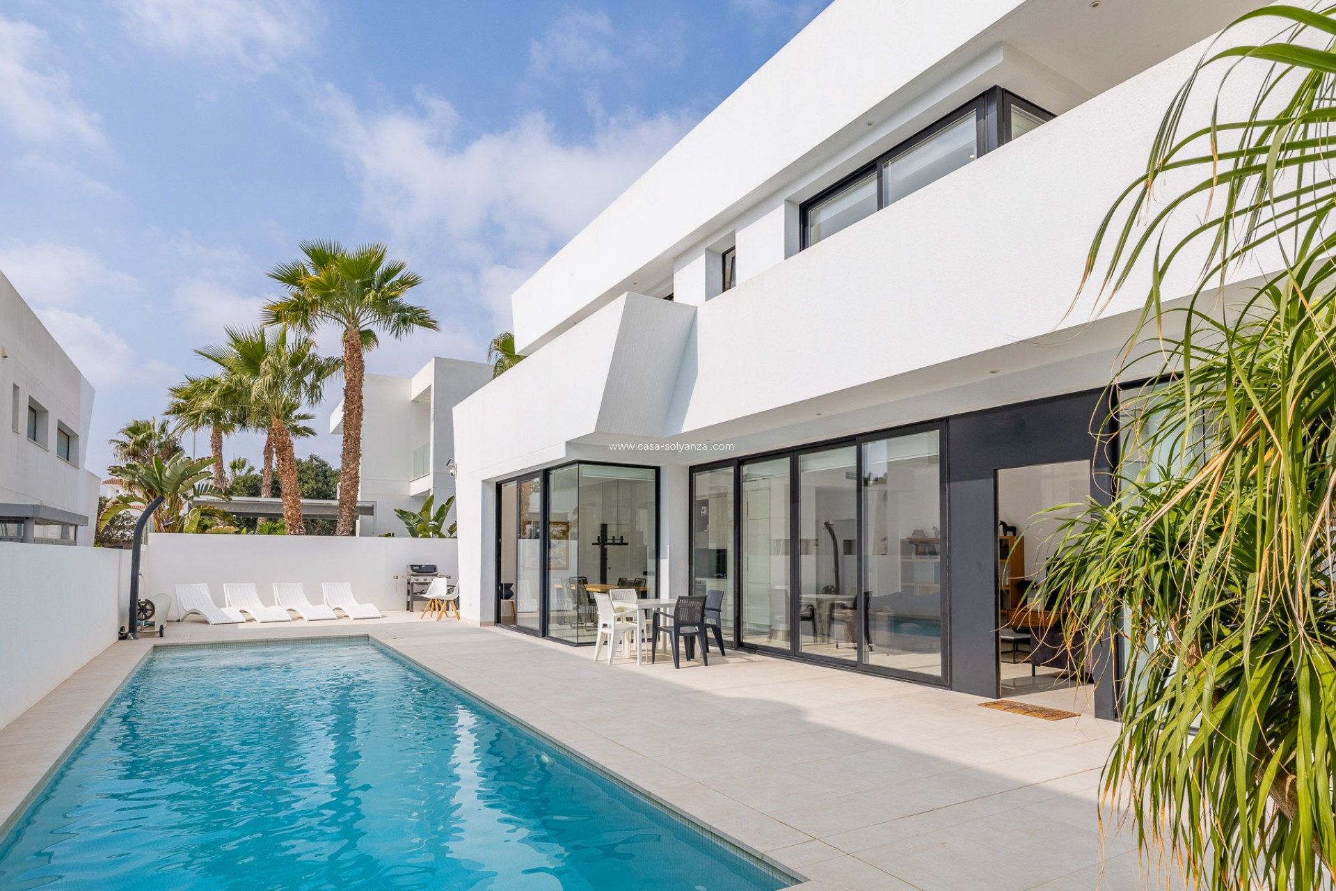 Resale - Villa - Ciudad Quesada