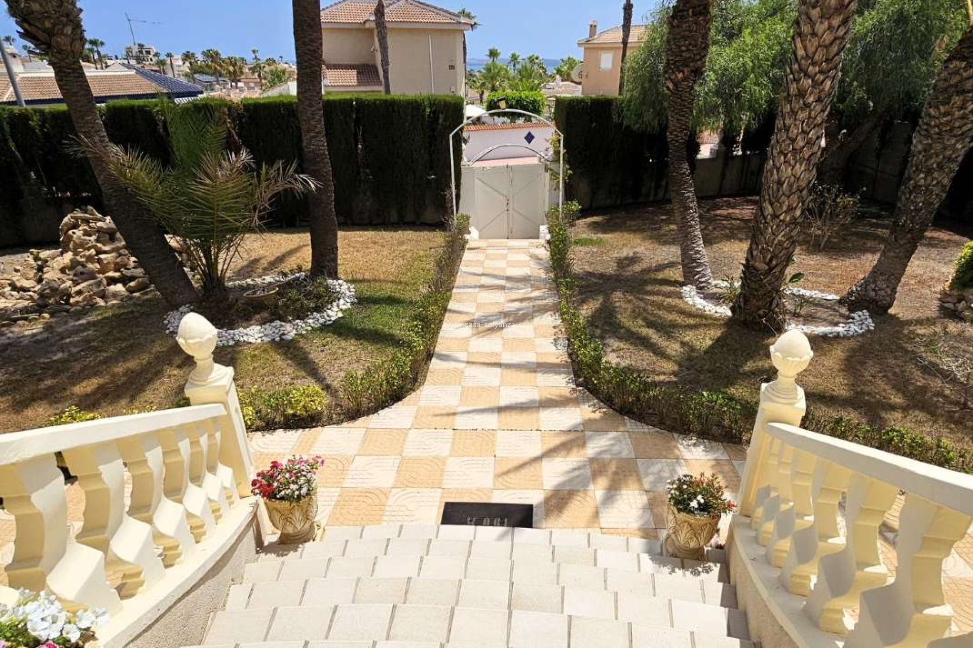 Resale - Villa - Ciudad Quesada