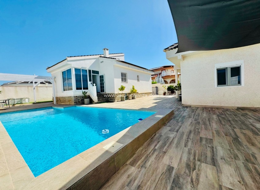 Resale - Villa - Ciudad Quesada