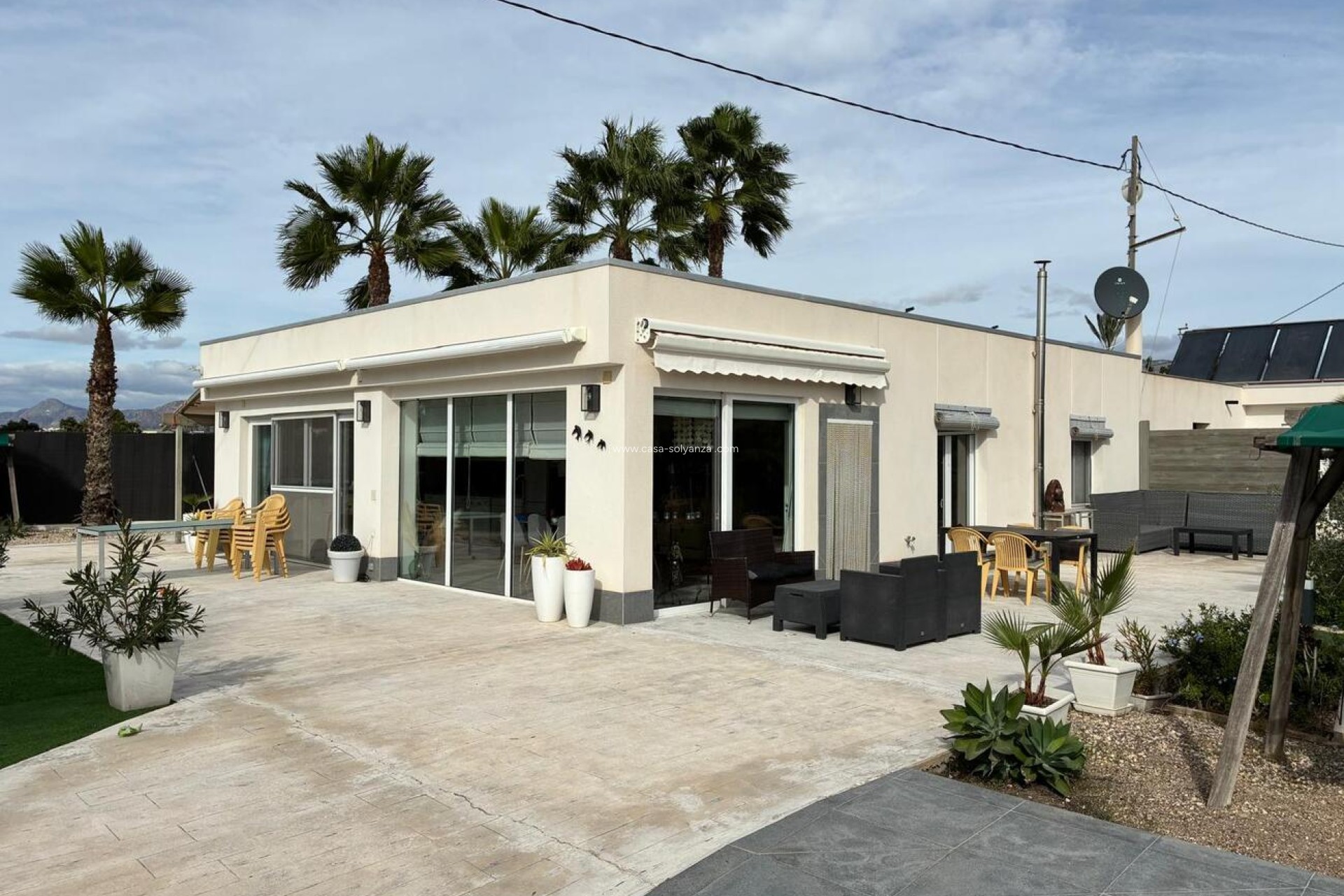 Resale - Villa - Crevillente - Costa Blanca