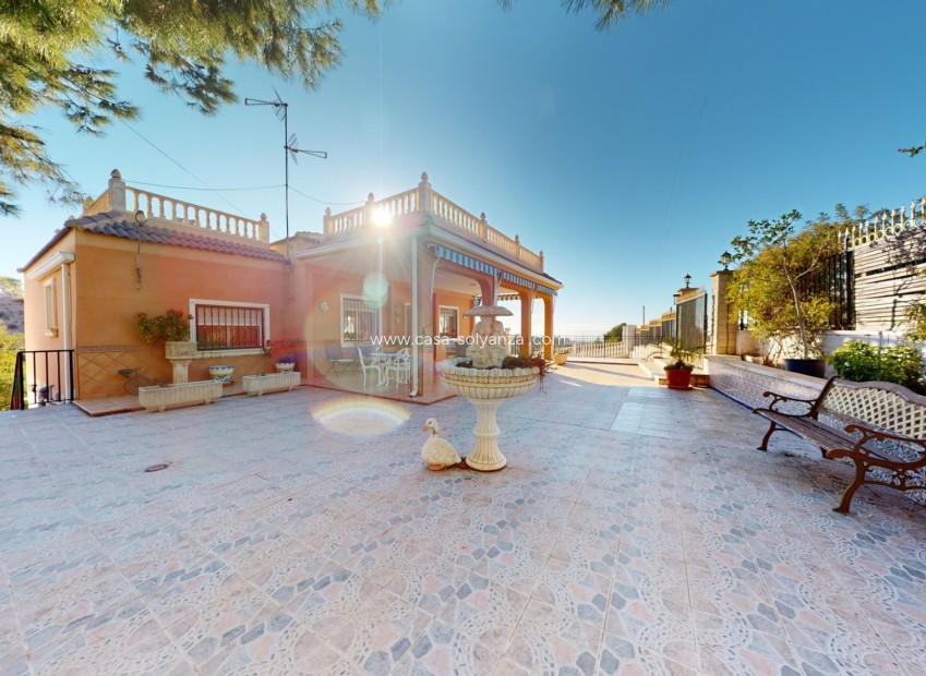 Resale - Villa - Crevillente - Inland