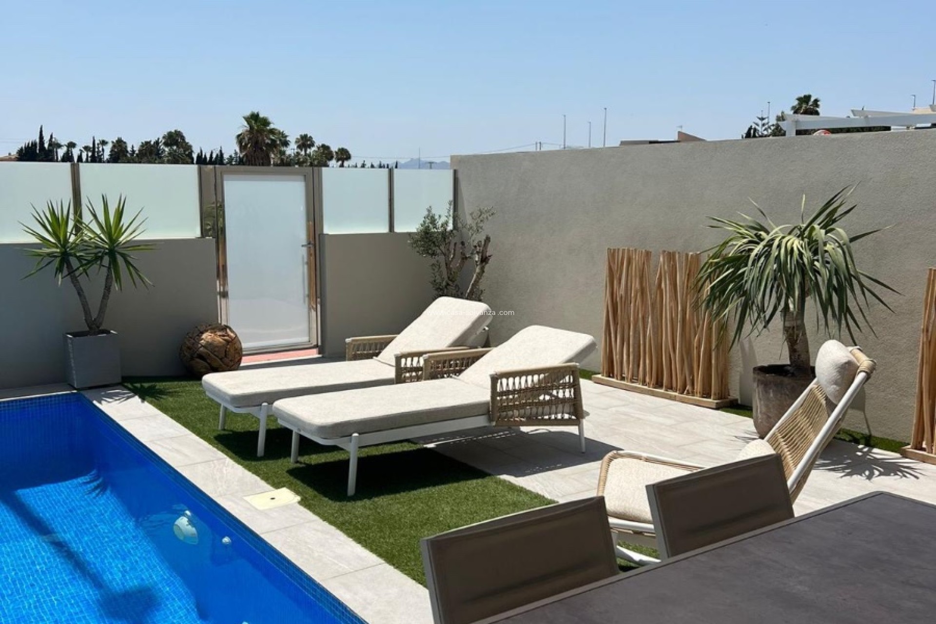 Resale - Villa - Daya Nueva - Costa Blanca