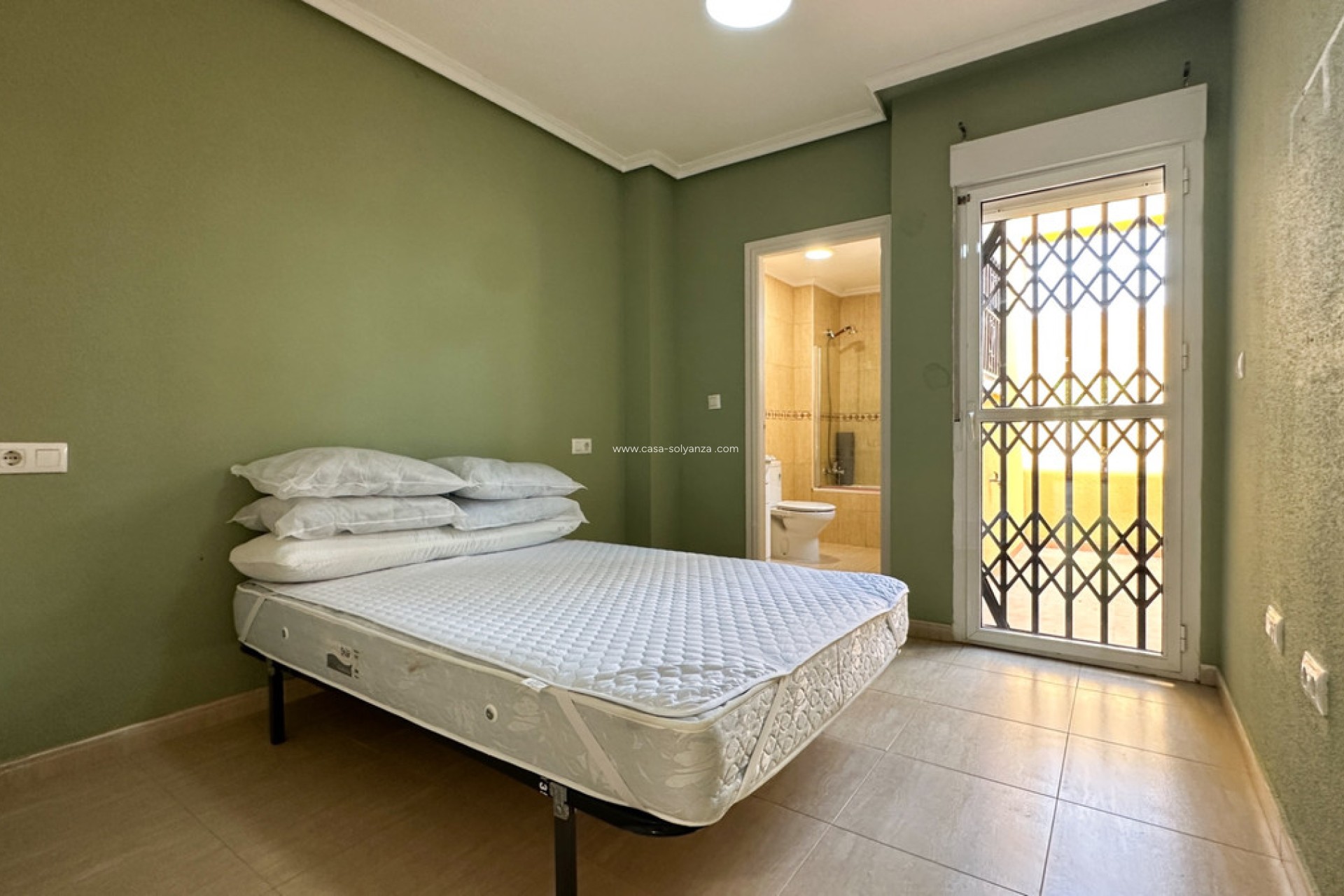 Resale - Villa - Daya Nueva - Daya Nueva Centro