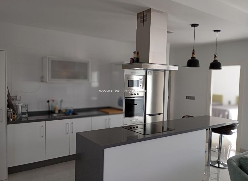 Resale - Villa - Daya Vieja - Costa Blanca