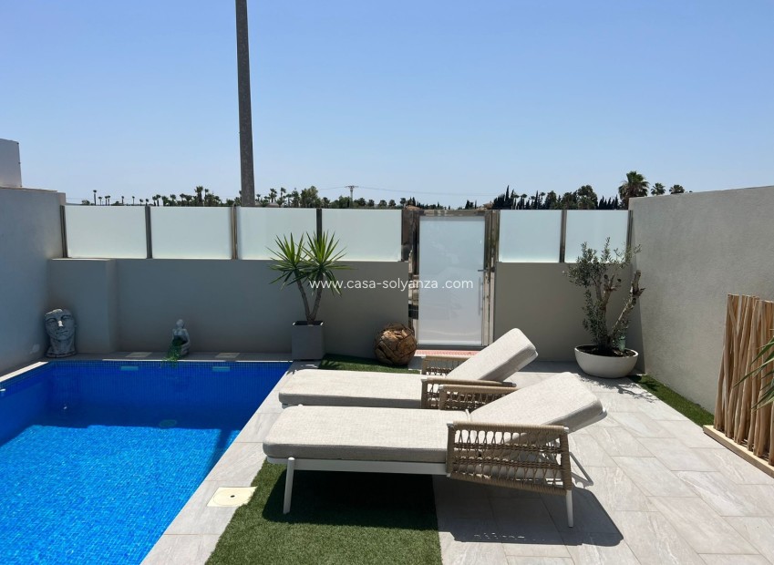 Resale - Villa - Daya Vieja - Costa Blanca