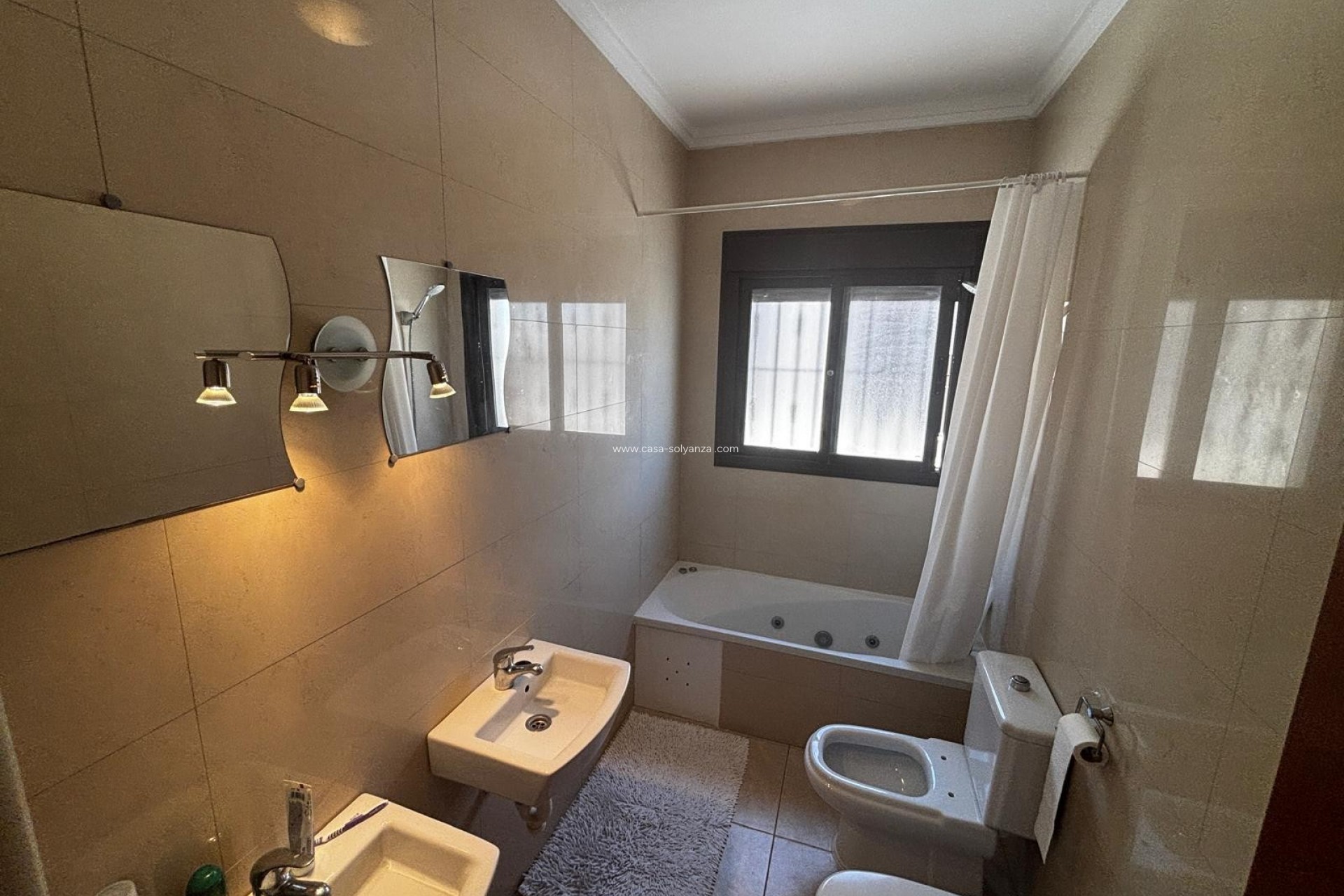 Resale - Villa / Detached - Ciudad Quesada
