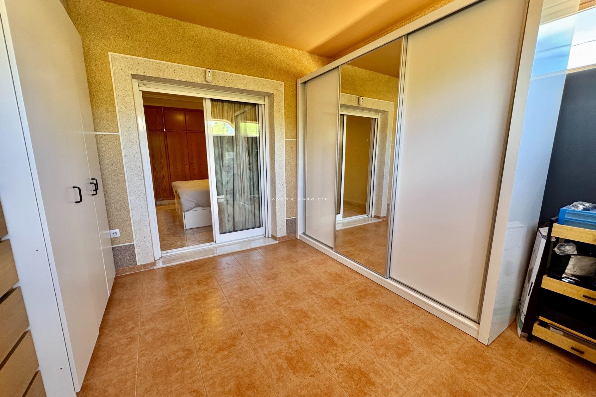 Resale - Villa - Dolores - Cmno. Escorredor