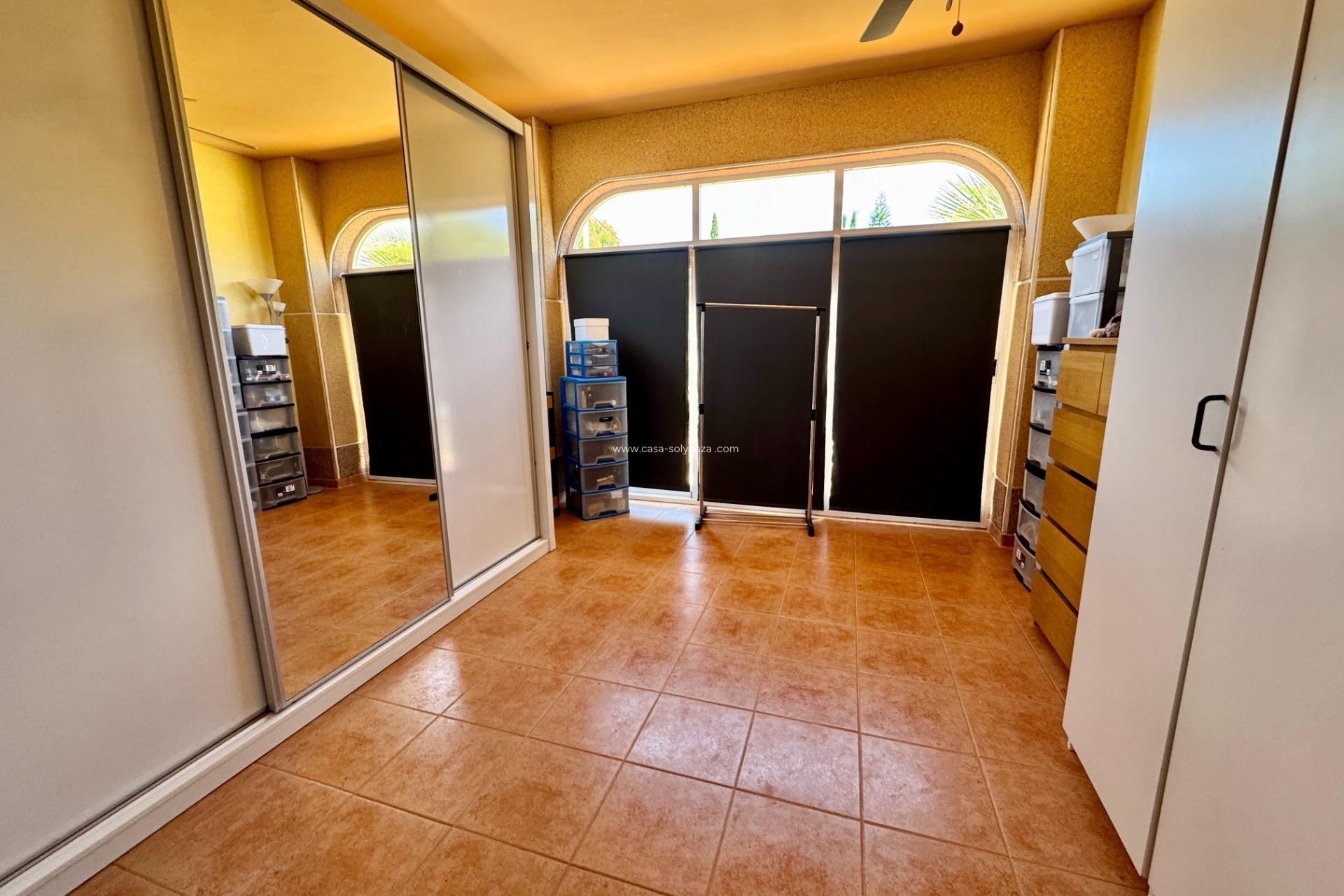 Resale - Villa - Dolores - Cmno. Escorredor