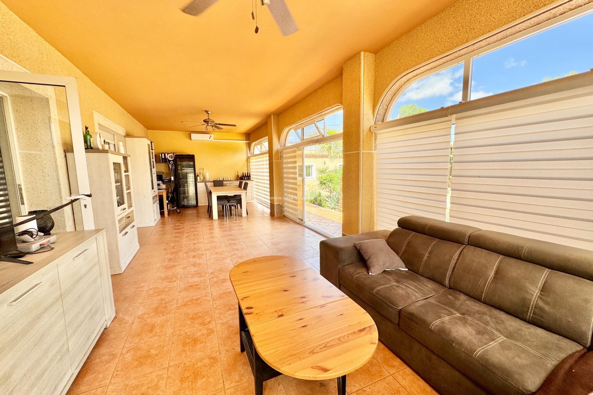 Resale - Villa - Dolores - Cmno. Escorredor