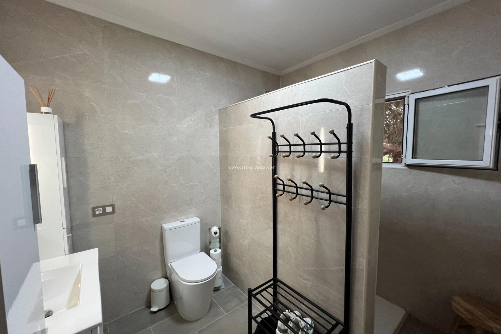 Resale - Villa - Dolores - Cmno. Escorredor