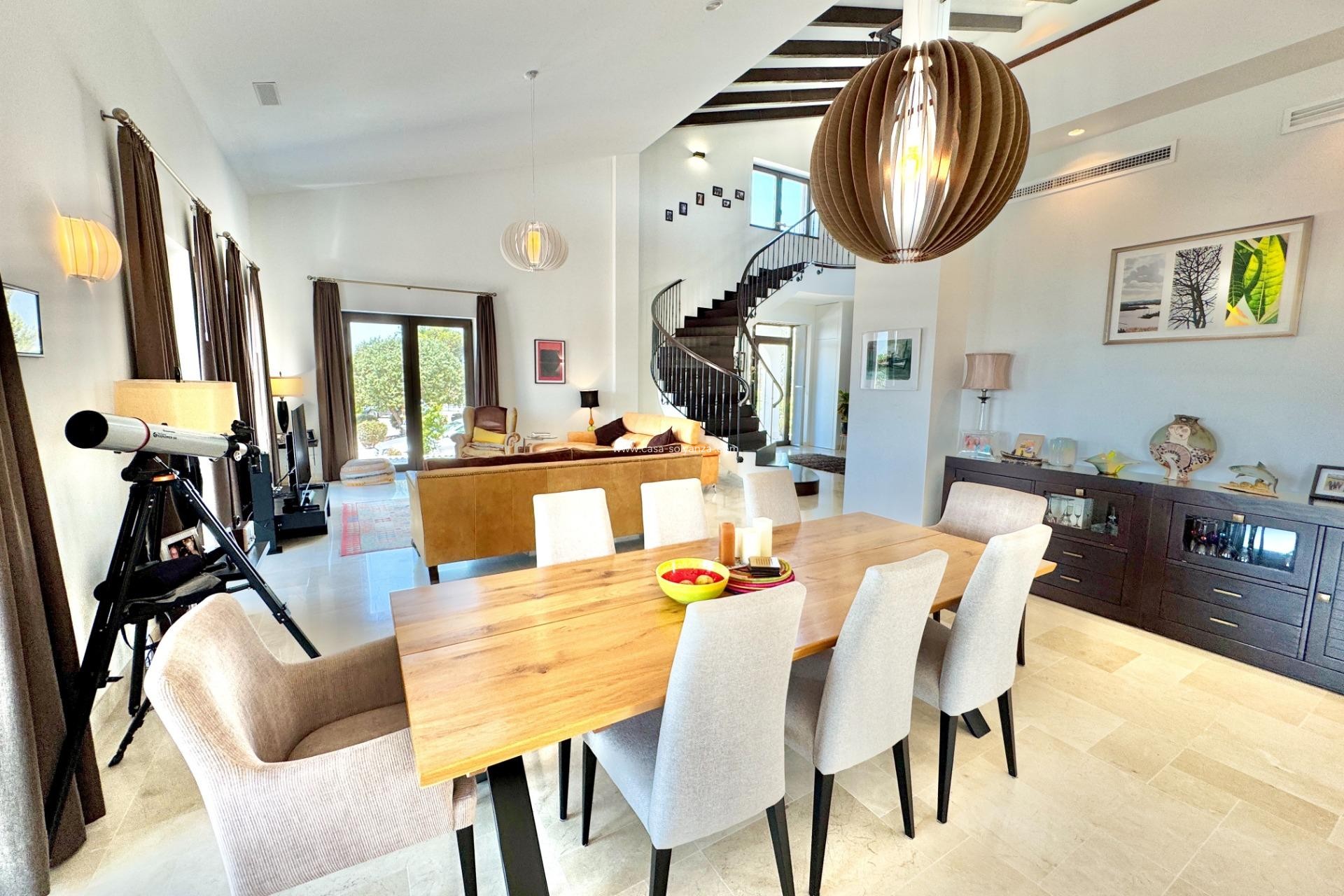 Resale - Villa - Dolores - Comunidad Valenciana