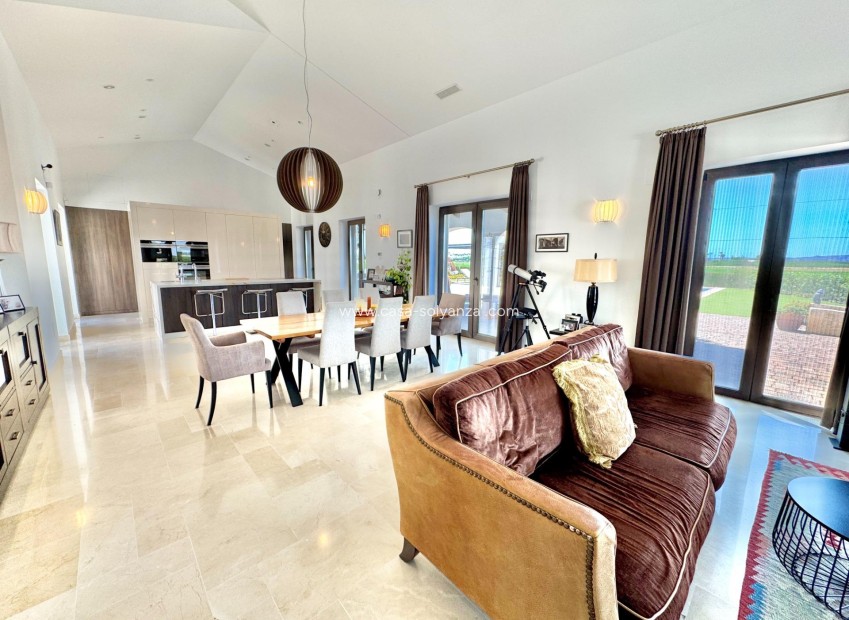 Resale - Villa - Dolores - Comunidad Valenciana