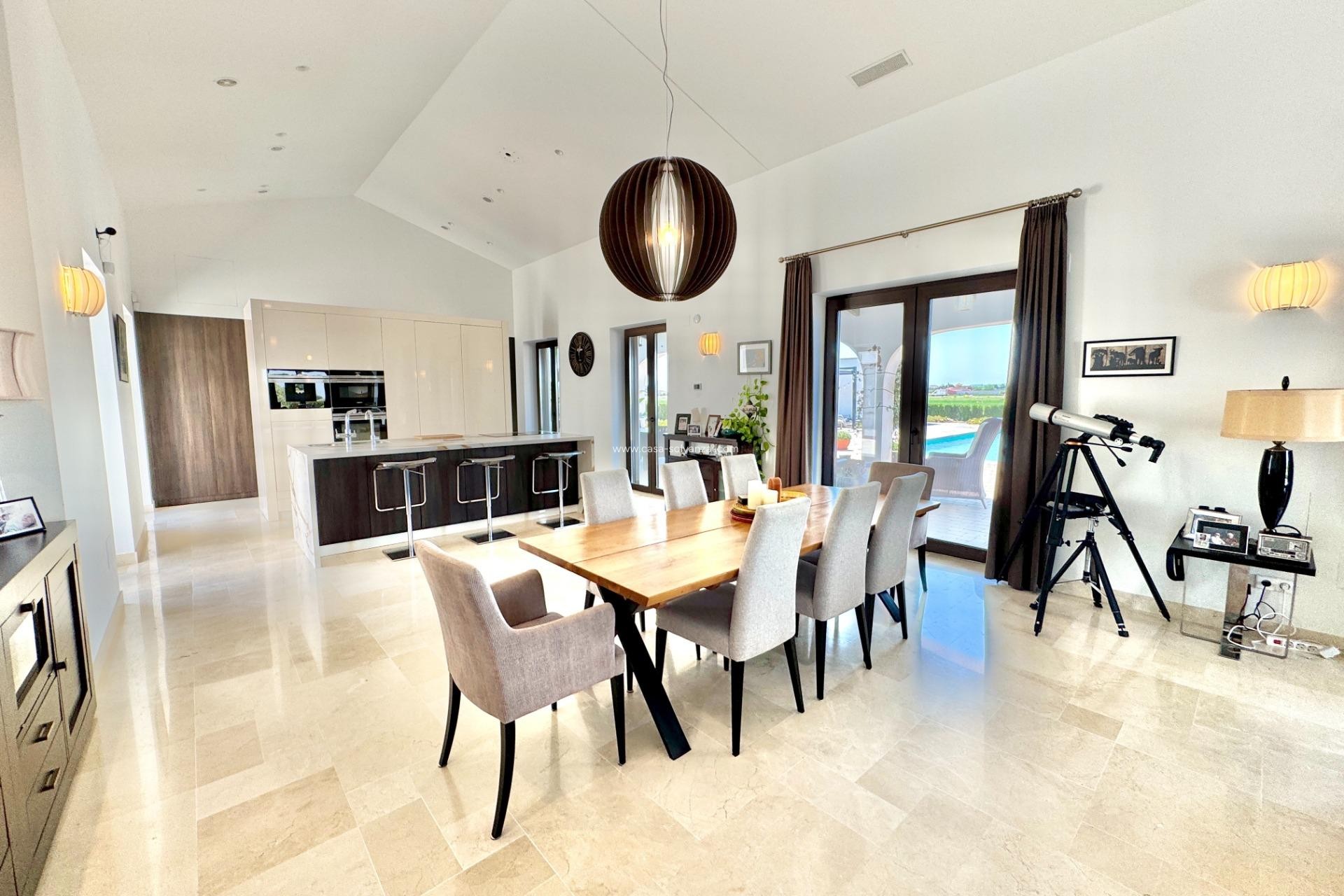 Resale - Villa - Dolores - Comunidad Valenciana