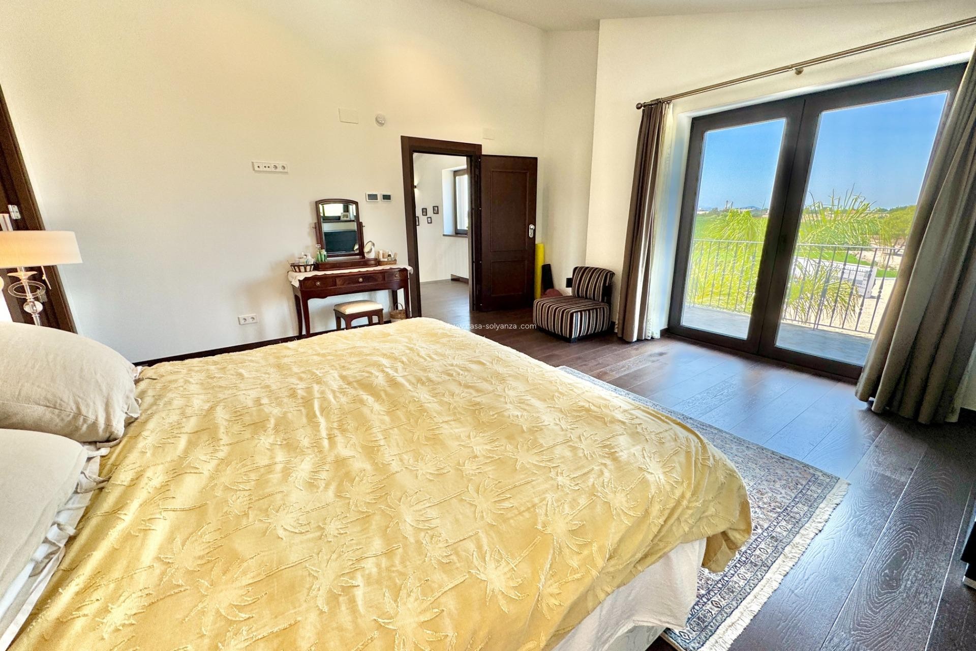 Resale - Villa - Dolores - Comunidad Valenciana