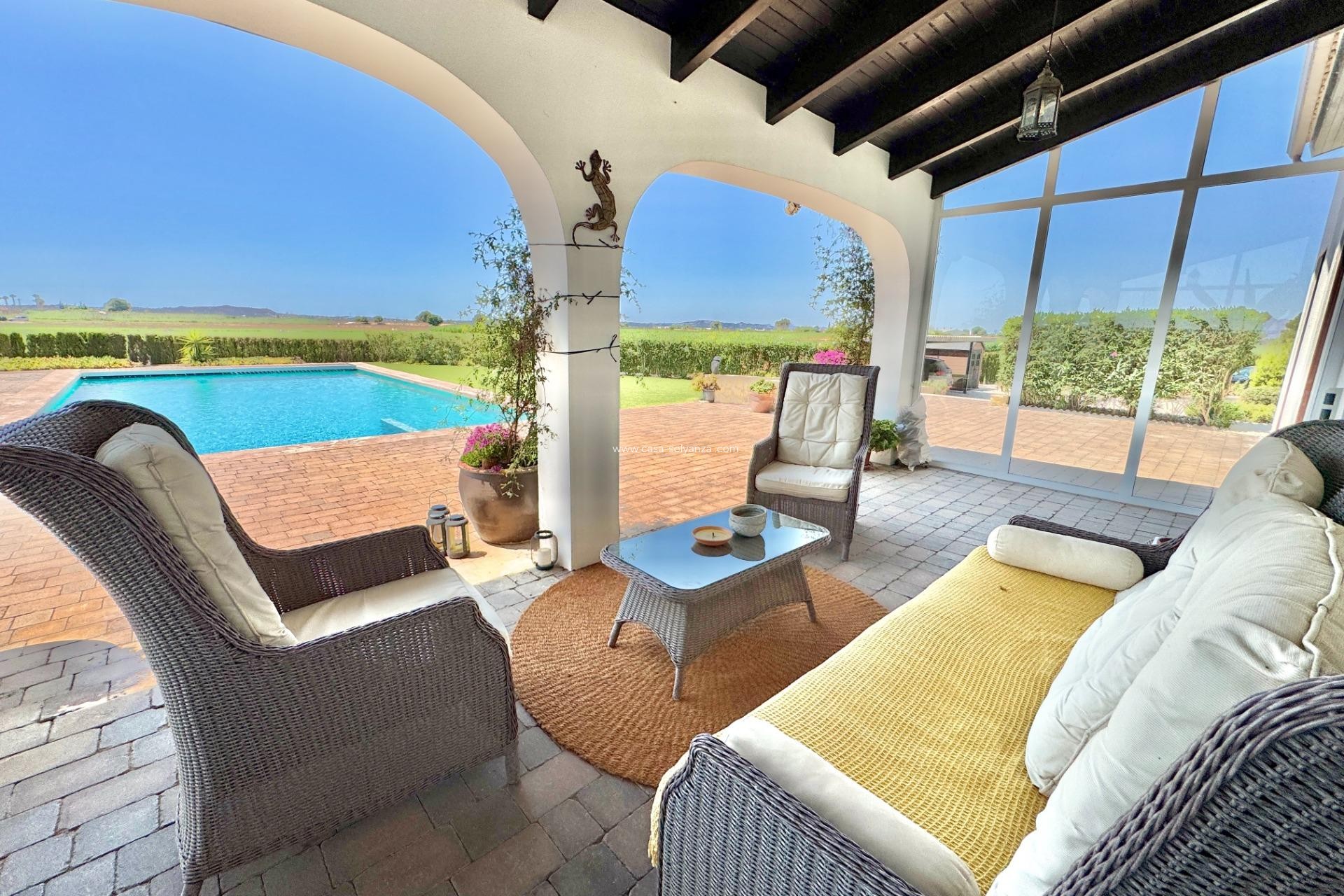 Resale - Villa - Dolores - Comunidad Valenciana