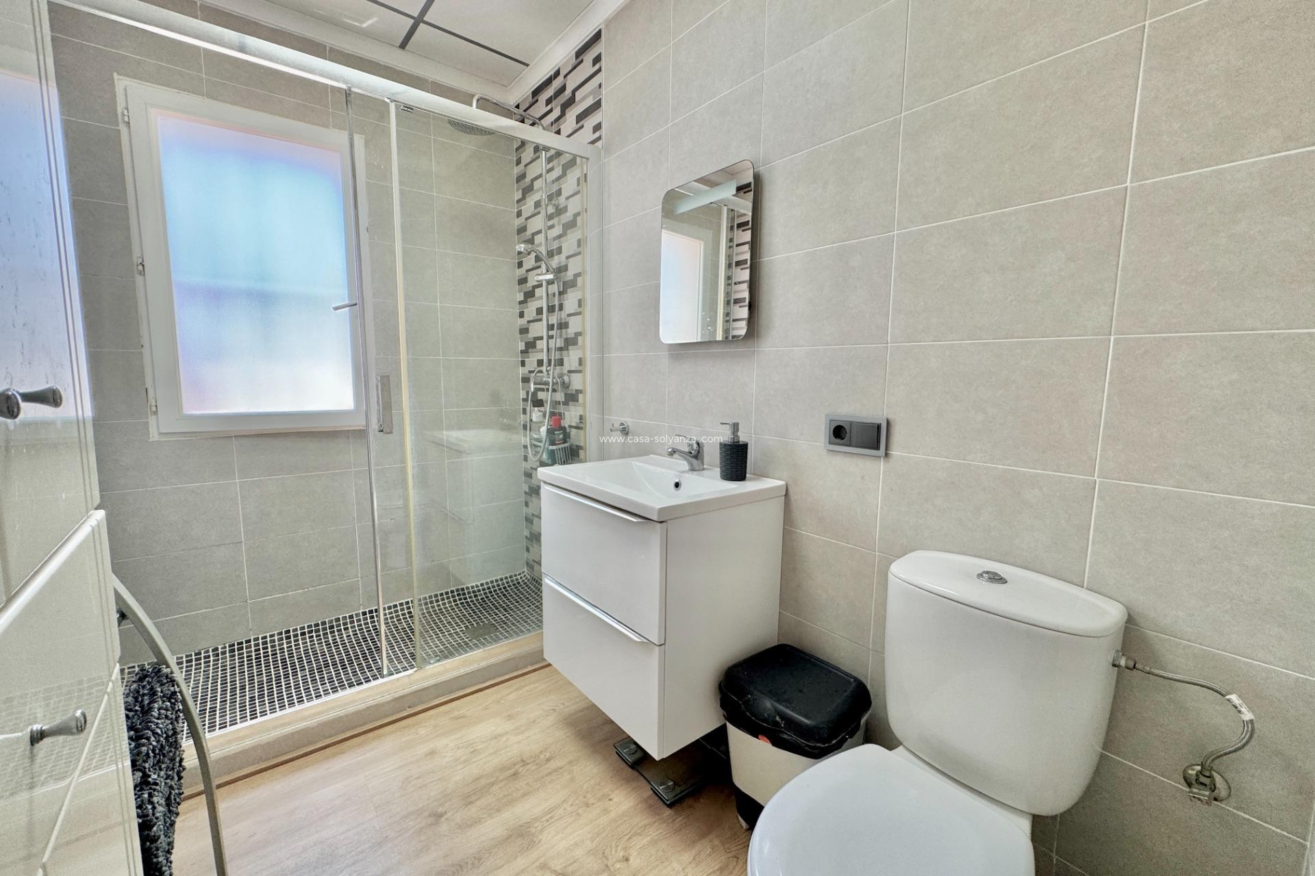 Resale - Villa - Dolores - Comunidad Valenciana