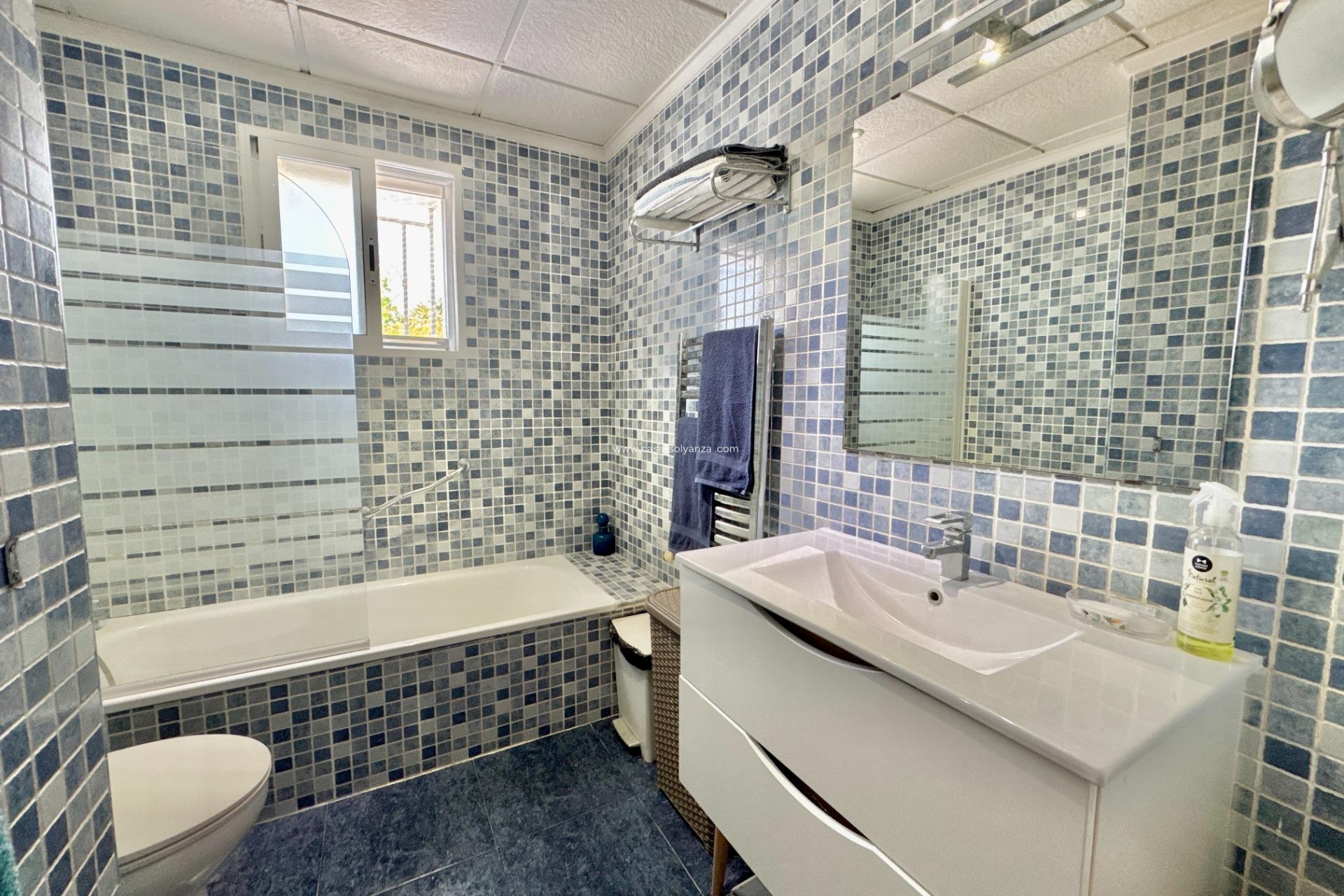 Resale - Villa - Dolores - Comunidad Valenciana