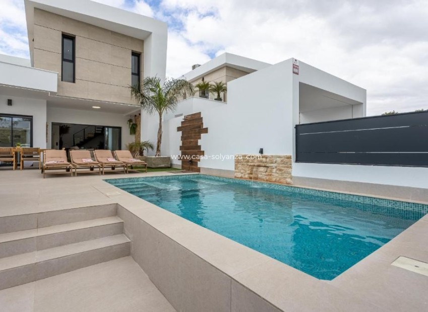 Resale - Villa - Dolores - Costa Blanca